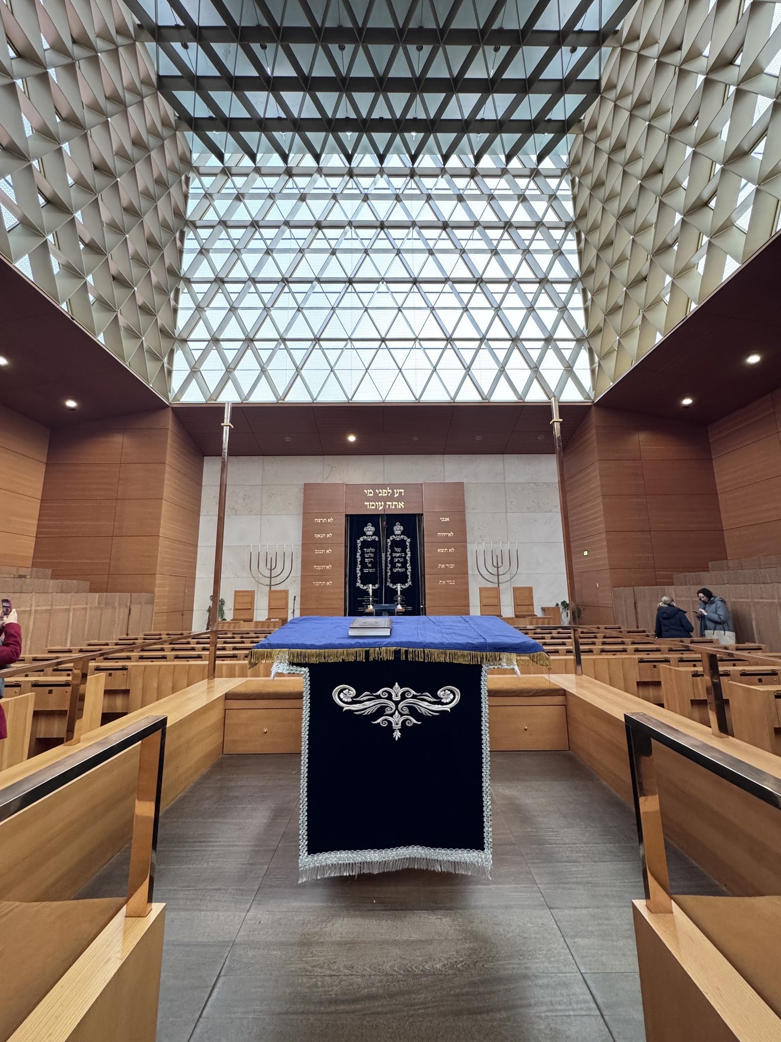 Ohel Jakob Synagogue