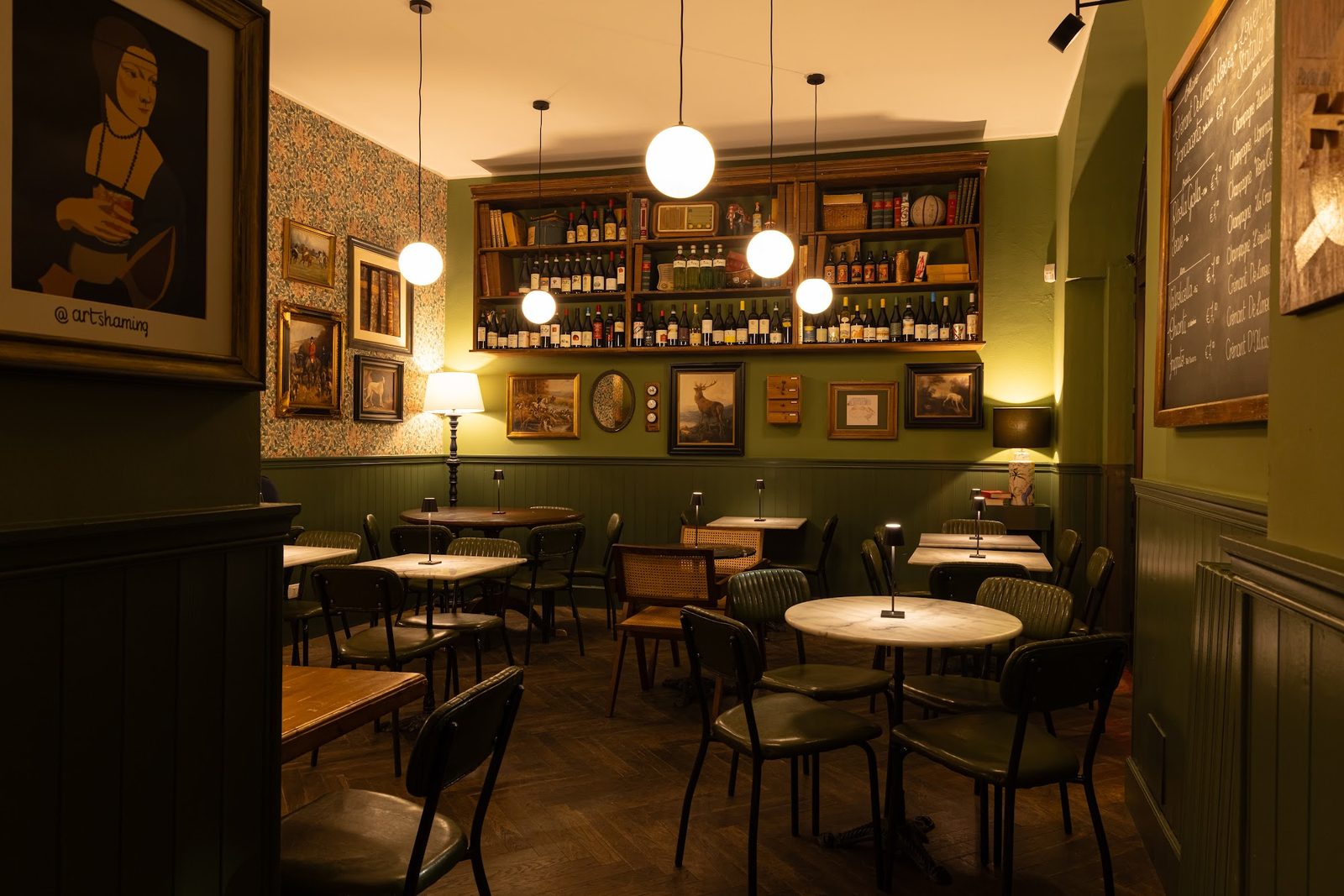 UGO Cocktail Bar - Bistrot
