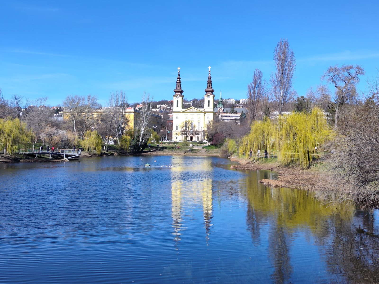 Lake Feneketlen