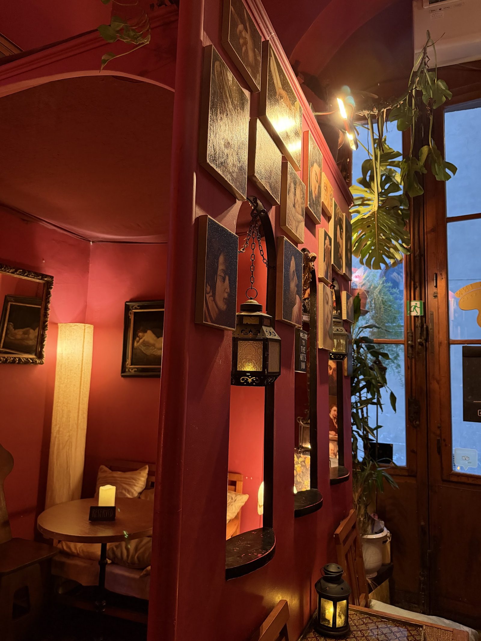 THE ARTS INN