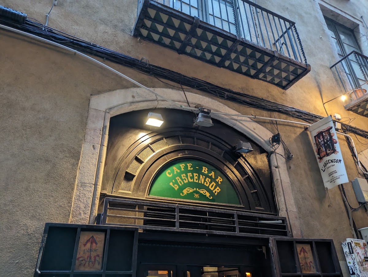 Ascensor Cocktail Bar