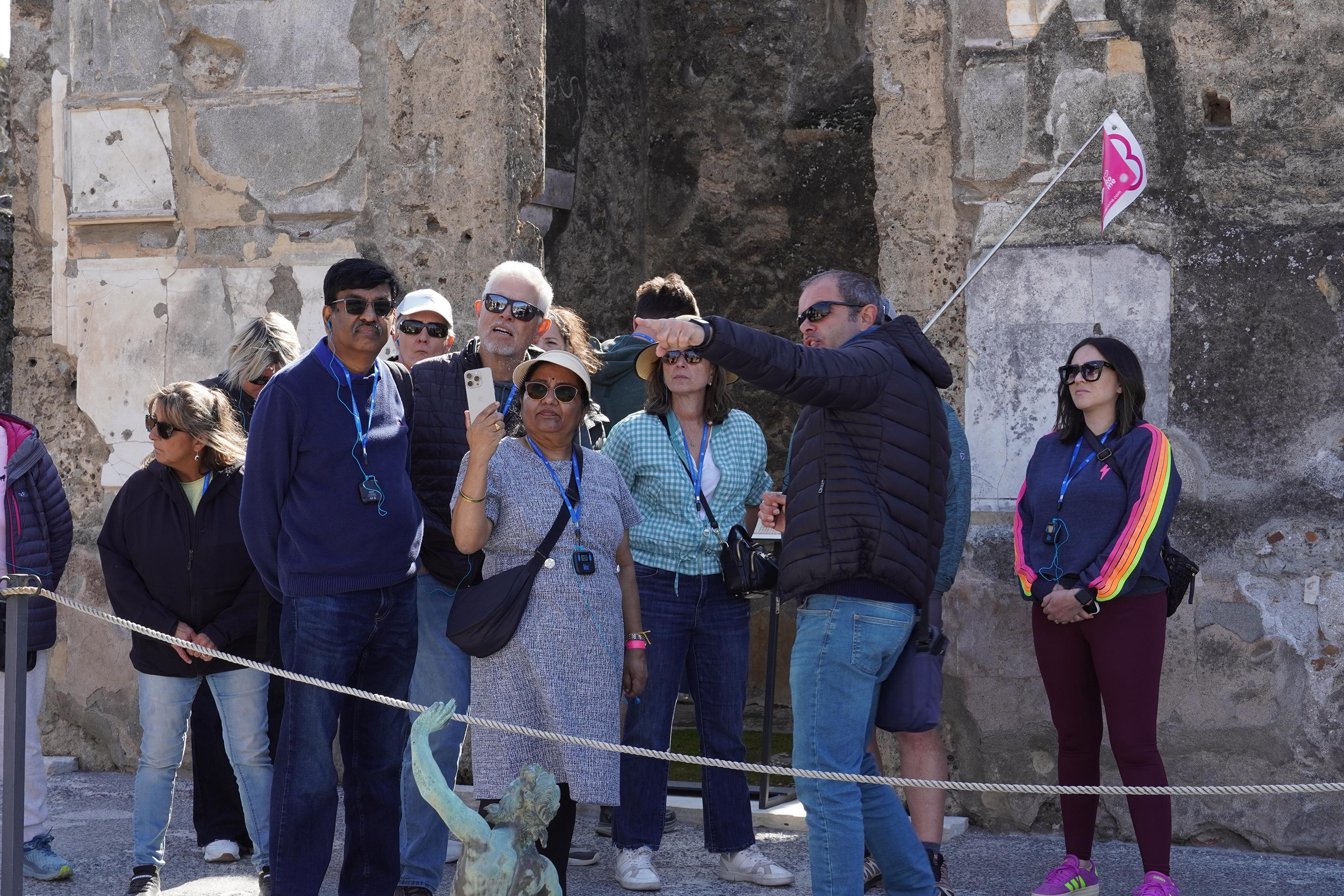 Rome to Pompeii: Tour Options and Shuttle