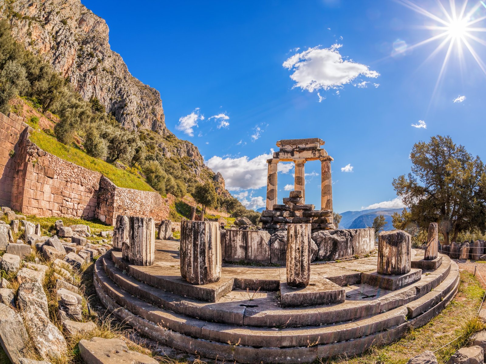 Delphi Full Day V.R. Audio Guided Tour