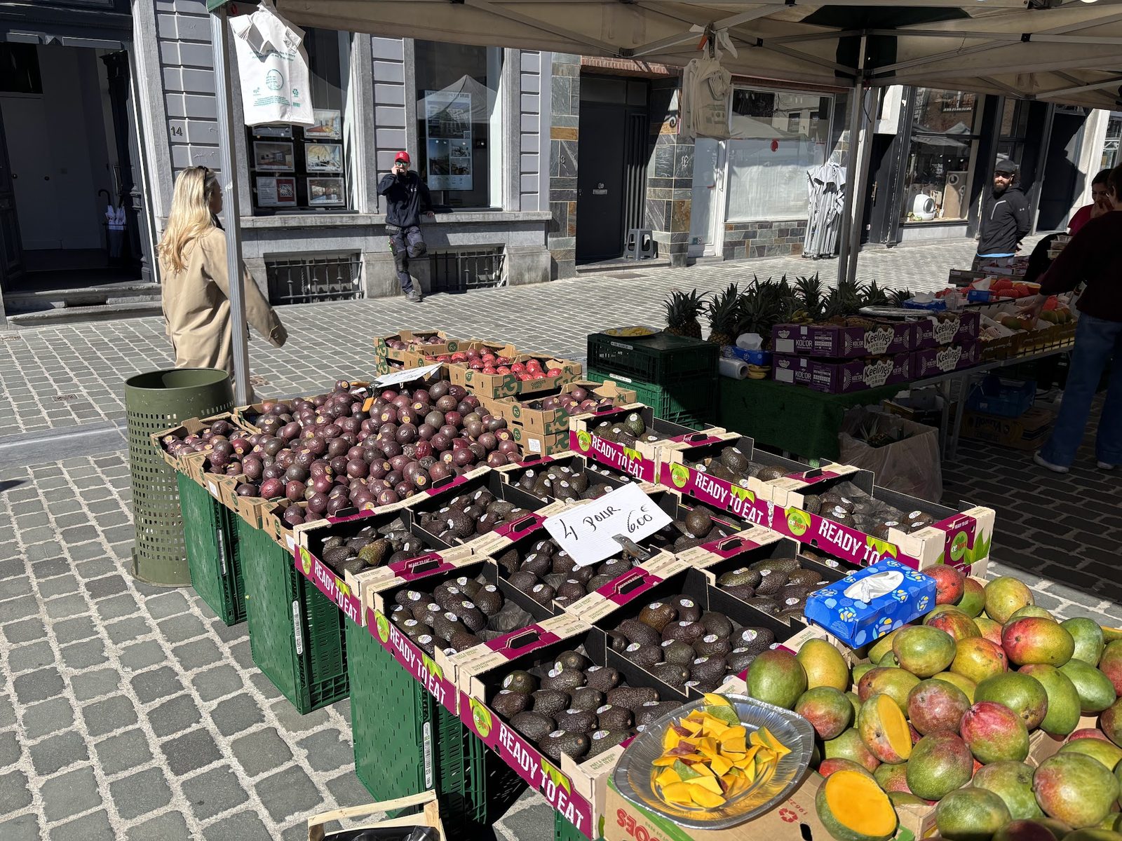 Marché de la Place du Châtelain