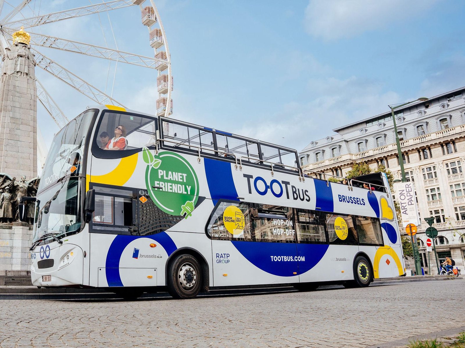 Hop-On Hop-Off Bus Tour and Ferris Wheel Combo