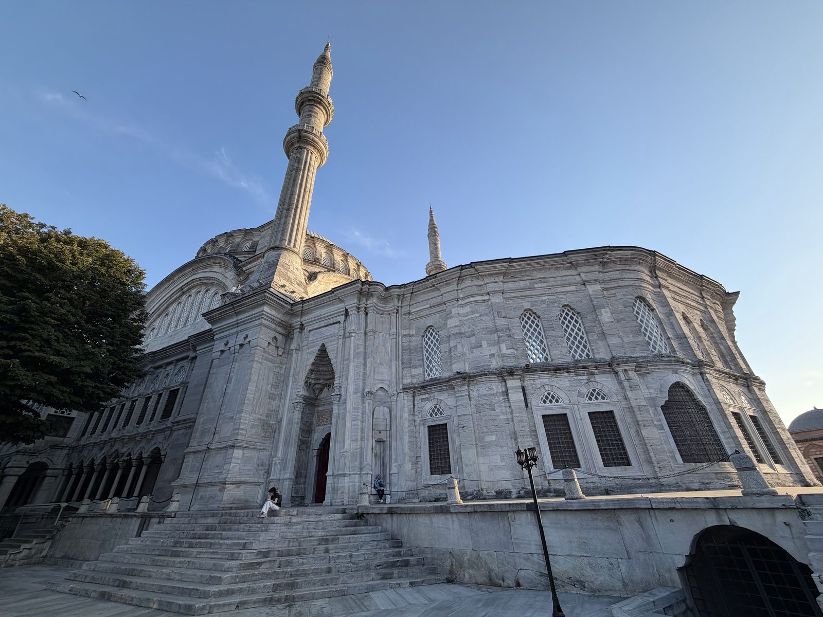 Nuruosmaniye Mosque