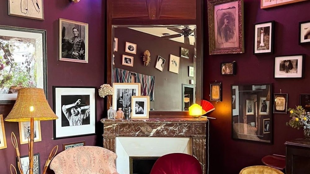 1905 Paris Speakeasy