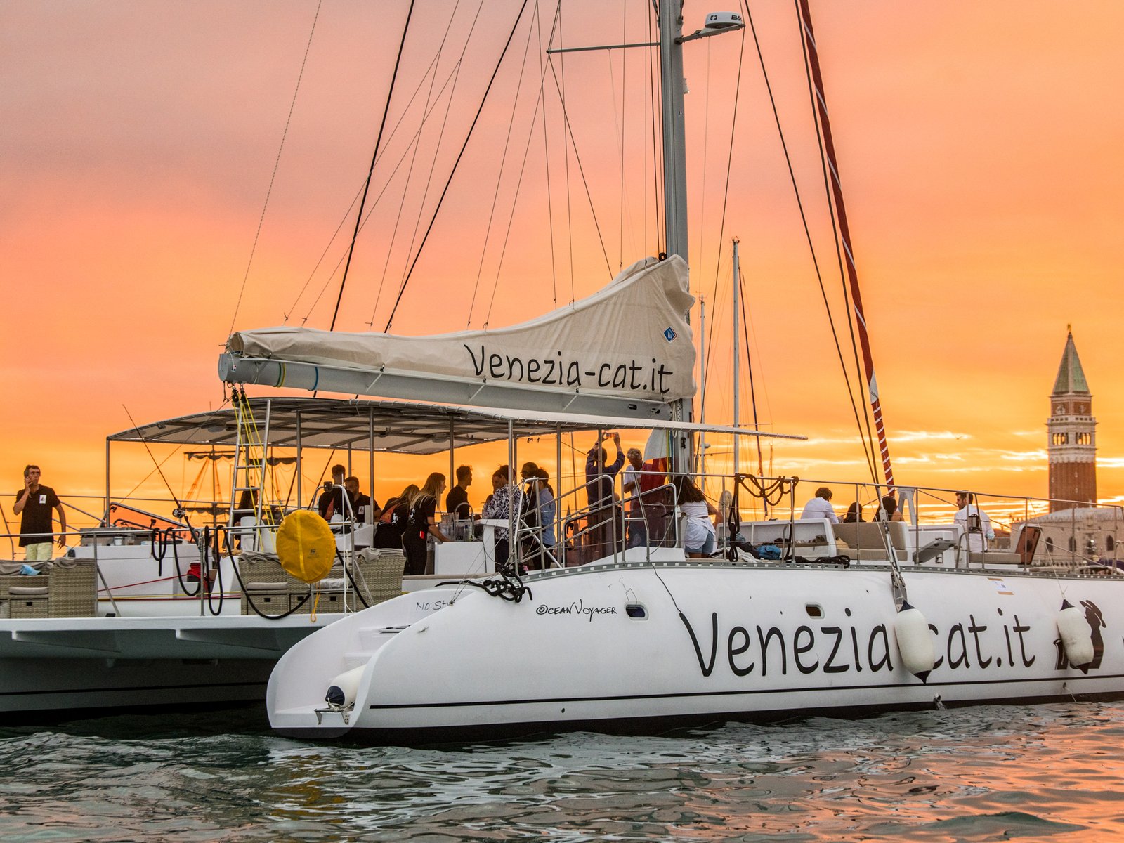 Catamaran Sunset Jazz Cruise with Aperitivo