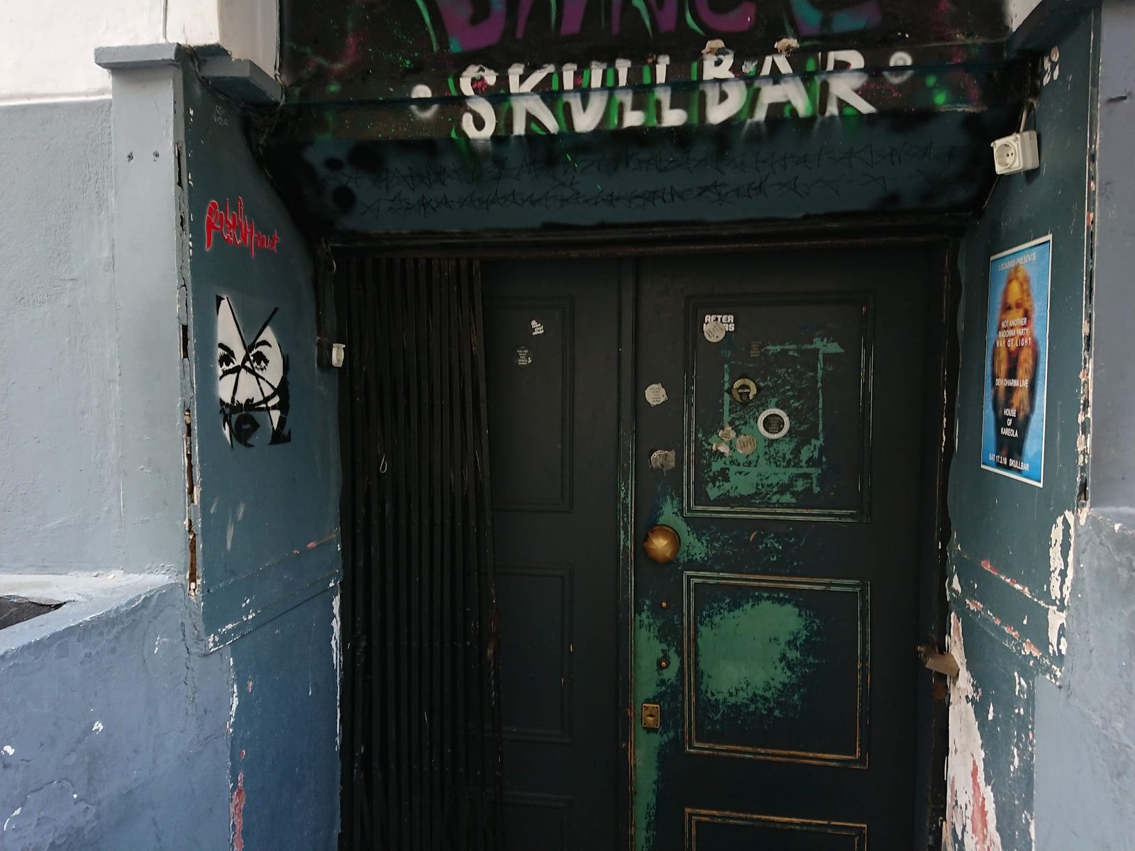 Skullbar
