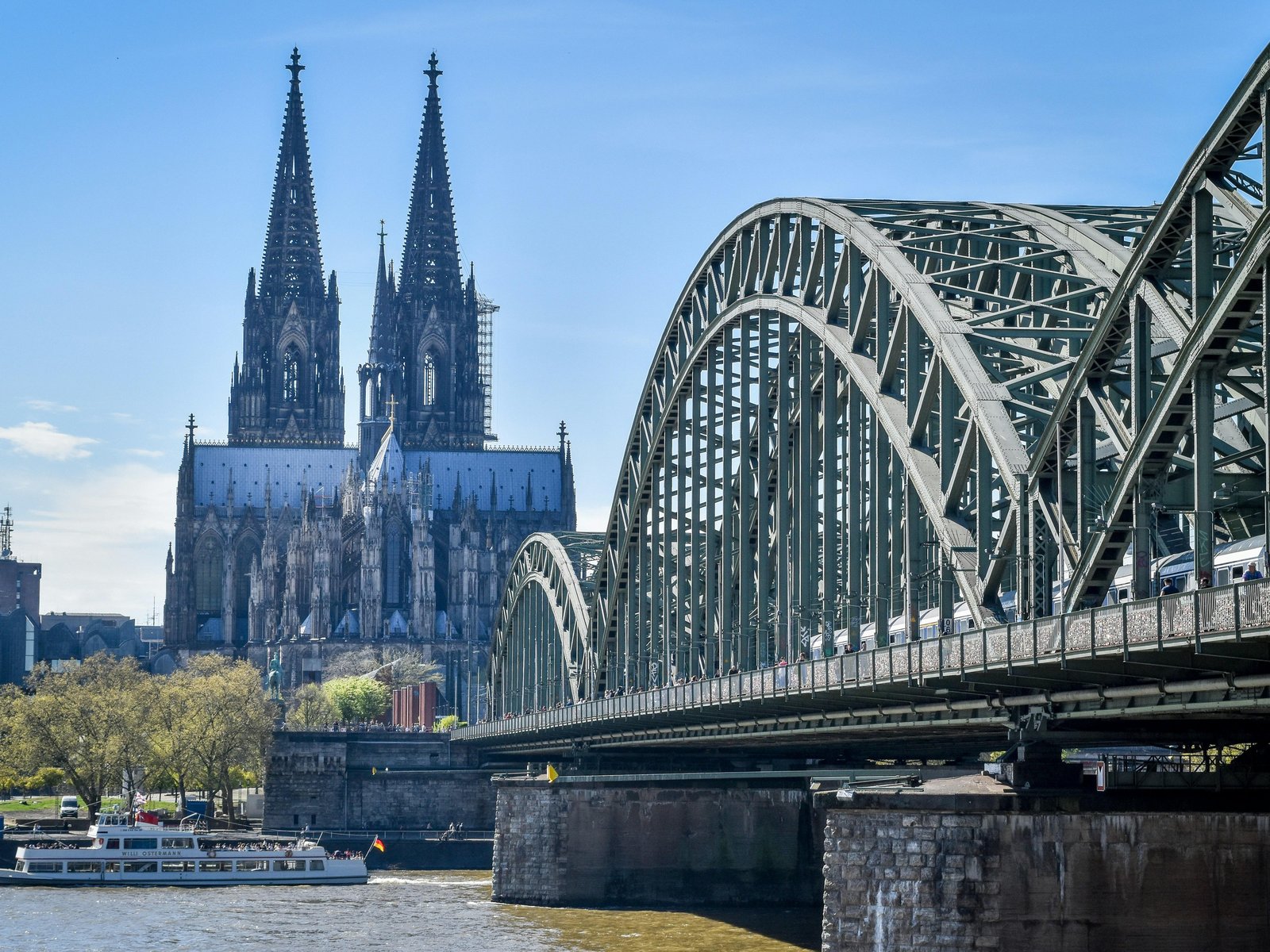 Excursion to Cologne from Brussels