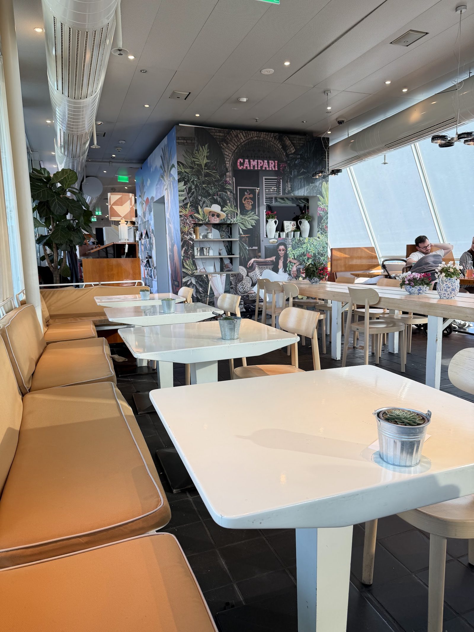 Café & Restaurant Motto am Fluss