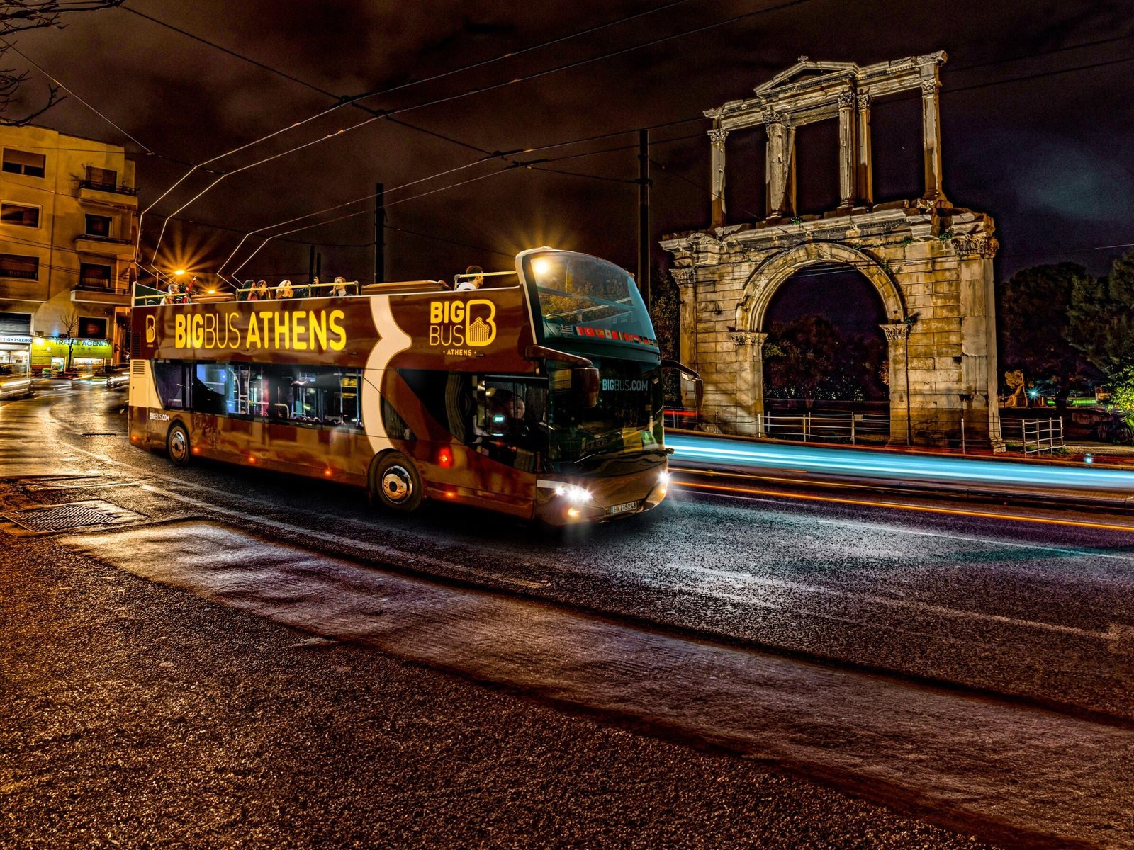 Big Bus Live-Guided Night Tour