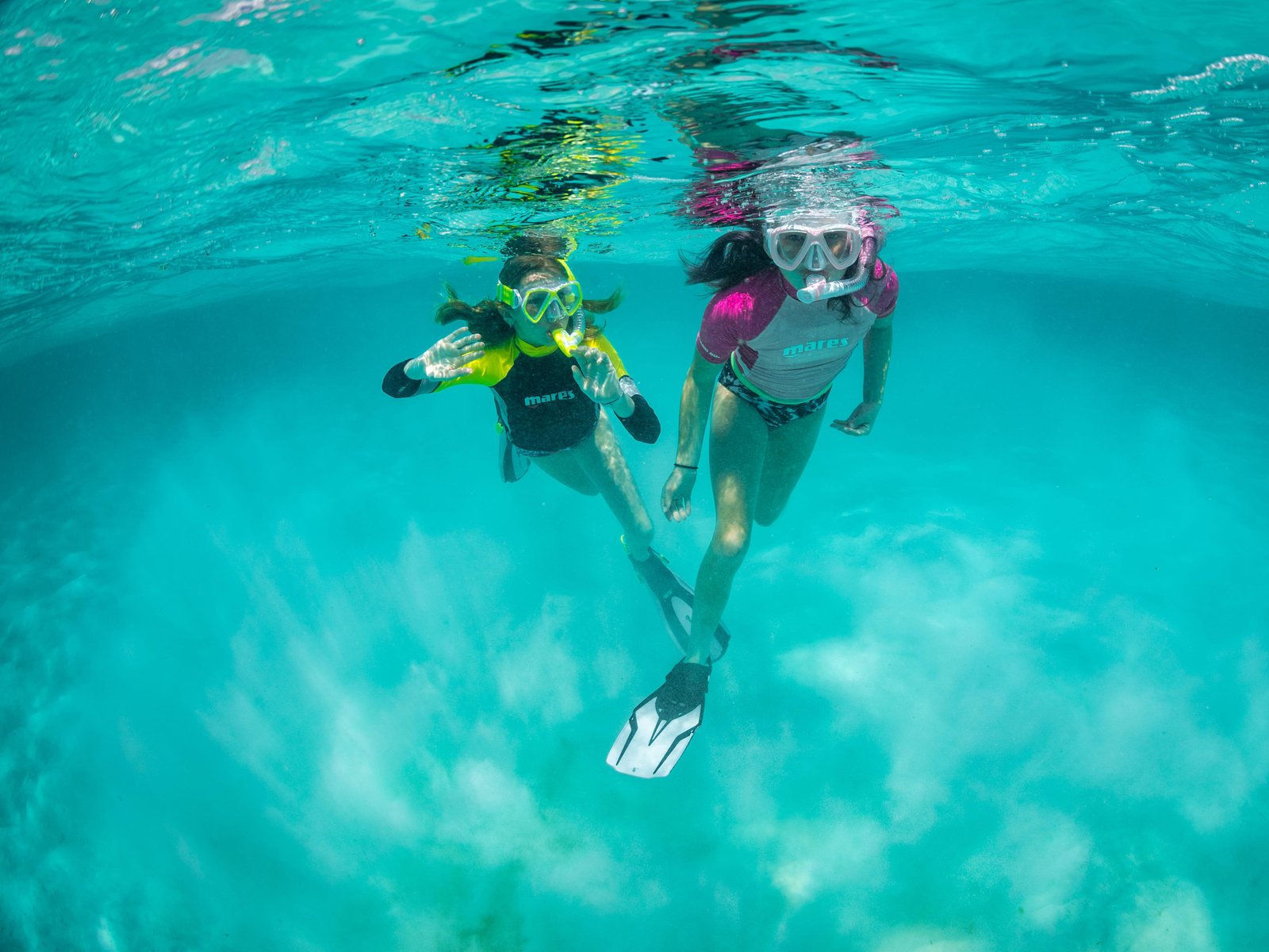 Snorkeling Speedboat Tour in Villefranche Bay