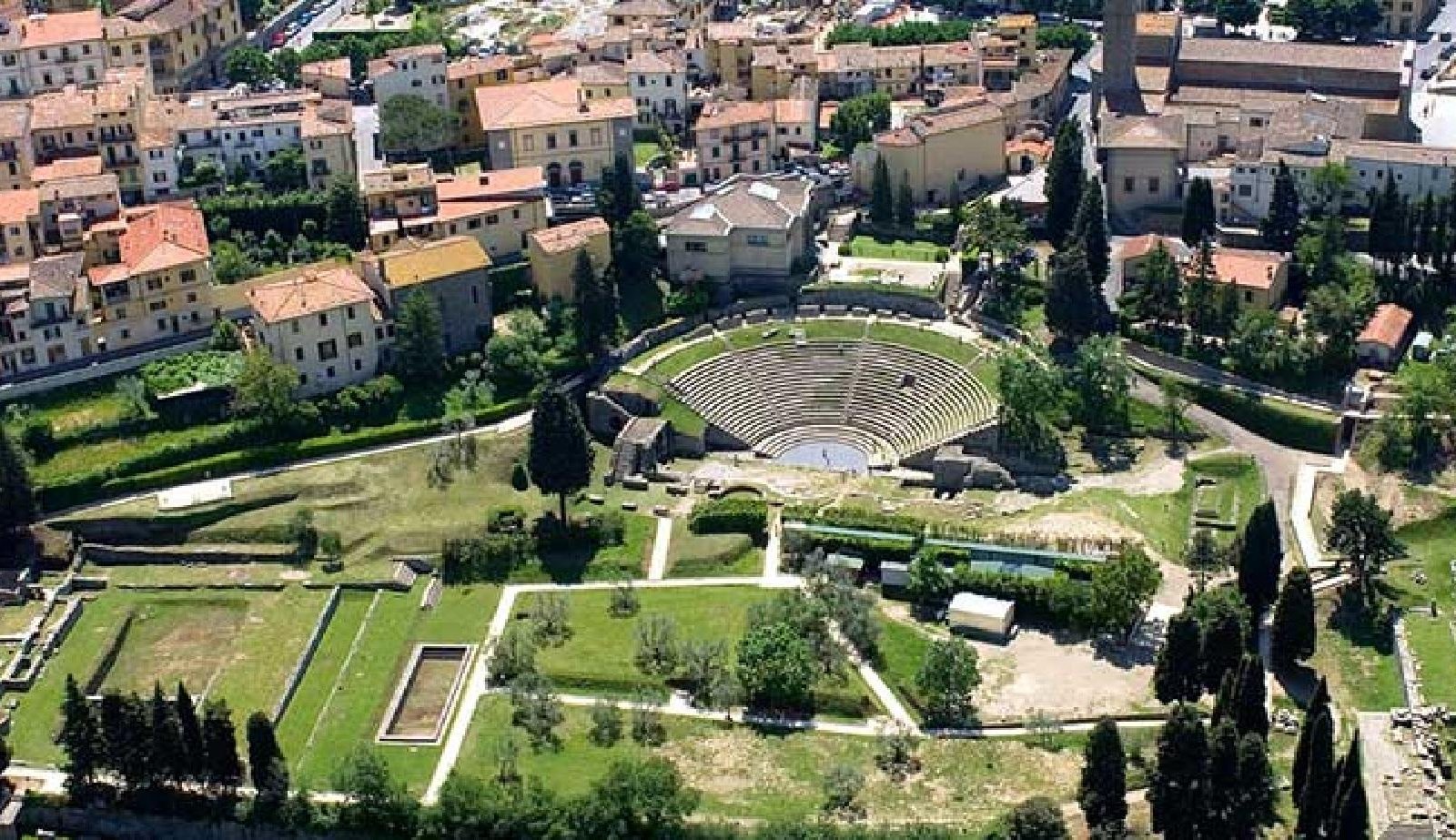 Private Golf Cart Tour from Florence to Fiesole &Roman Sites