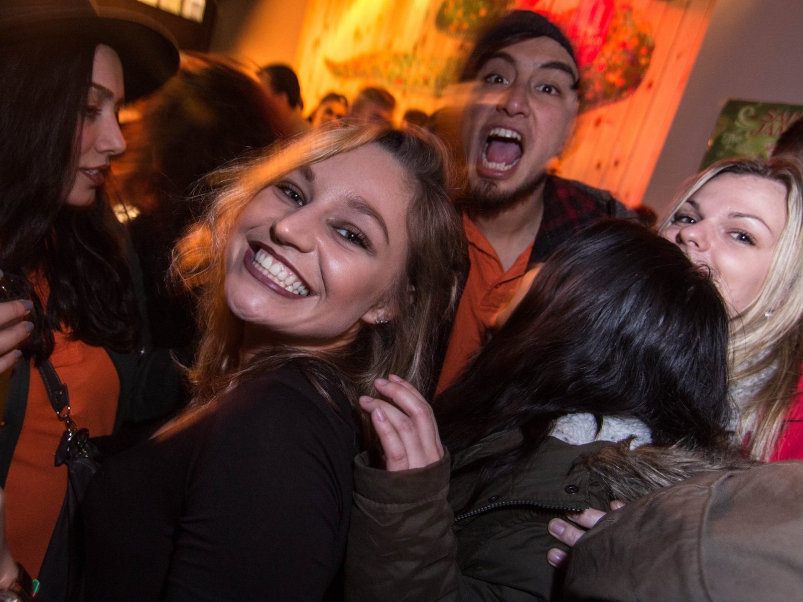 Pub Crawl and Nightlife Party Experience